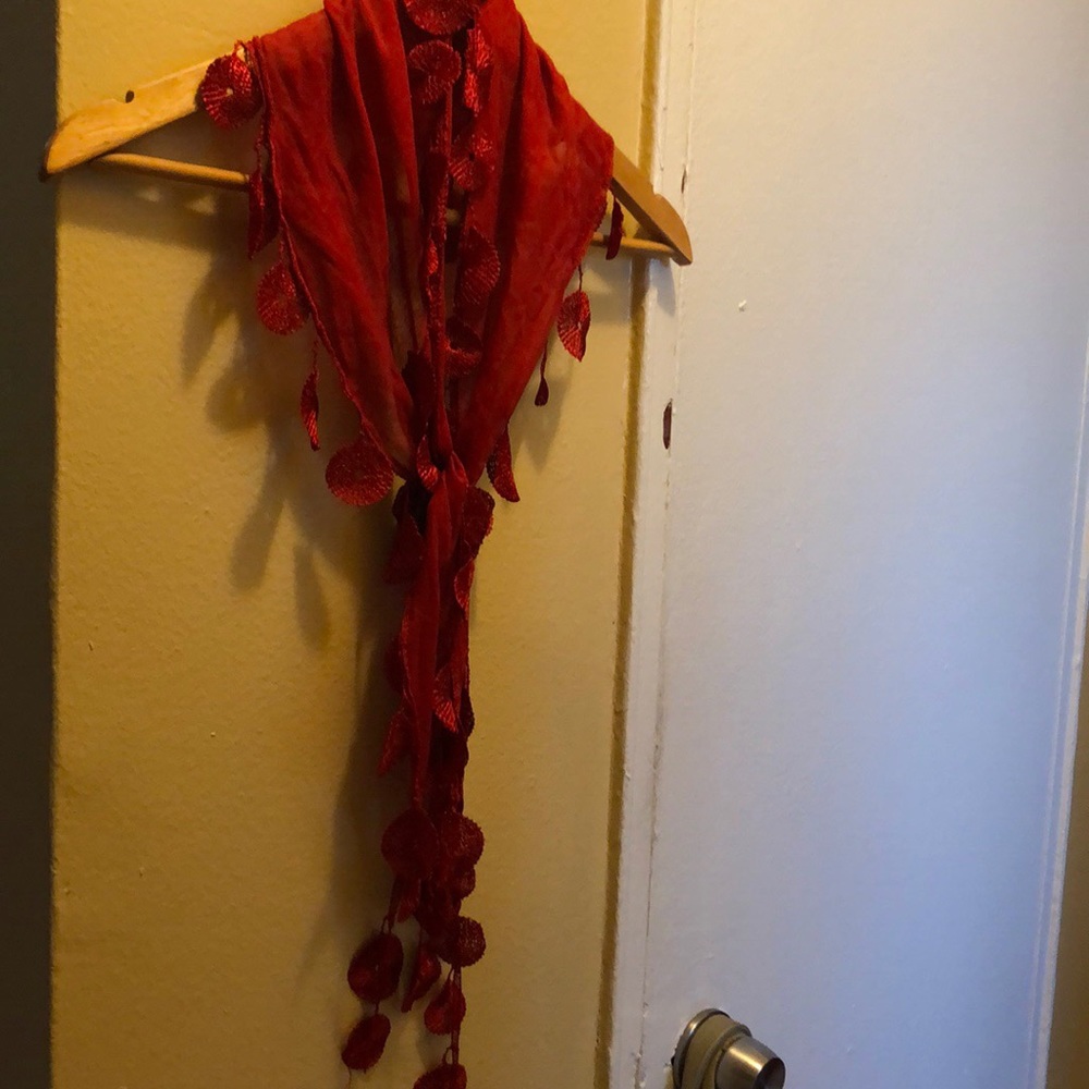 Neck scarf - Picture 4 of 4